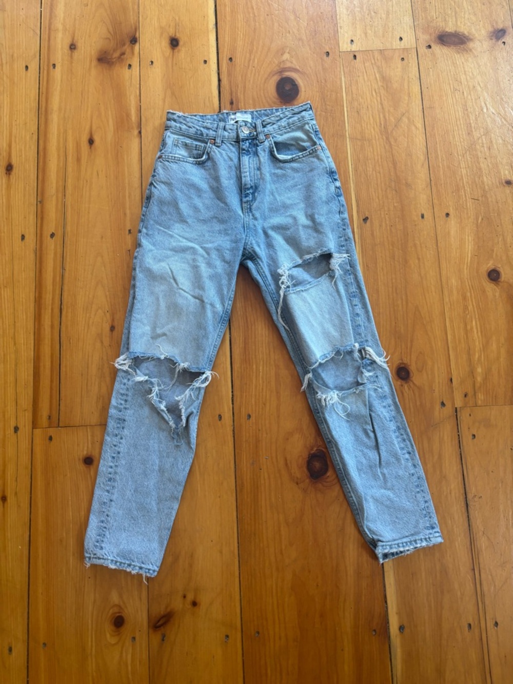 ZARA Distressed High Rise Mom Jeans Size 2 - Picture 6 of 11